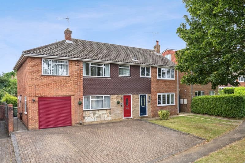 Wheatlock Mead, Redbourn, AL3