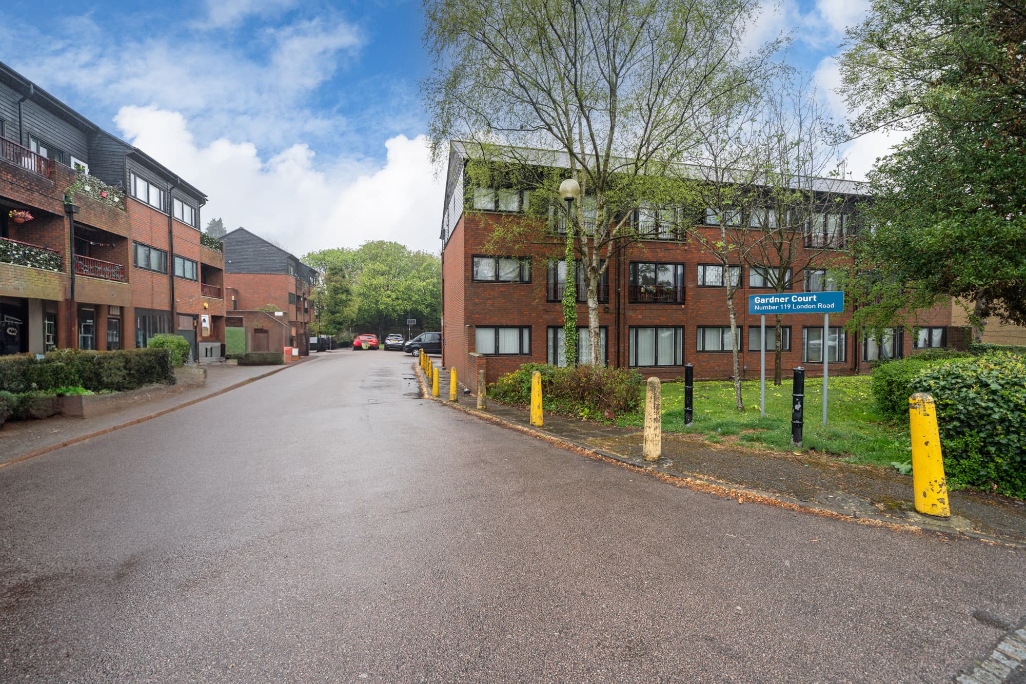 London Road, Luton, LU1