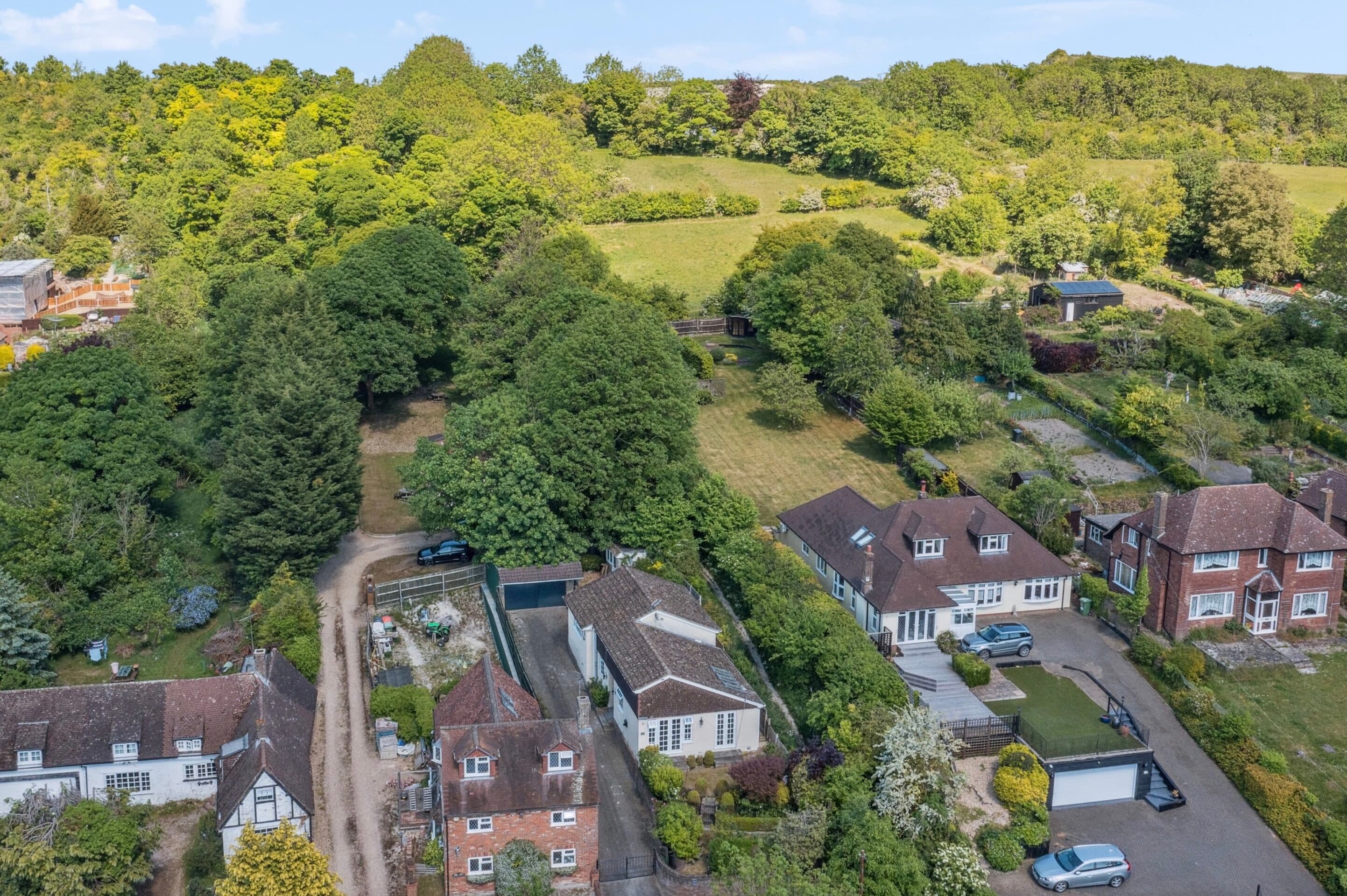 Castle Hill Road, Totternhoe, LU6