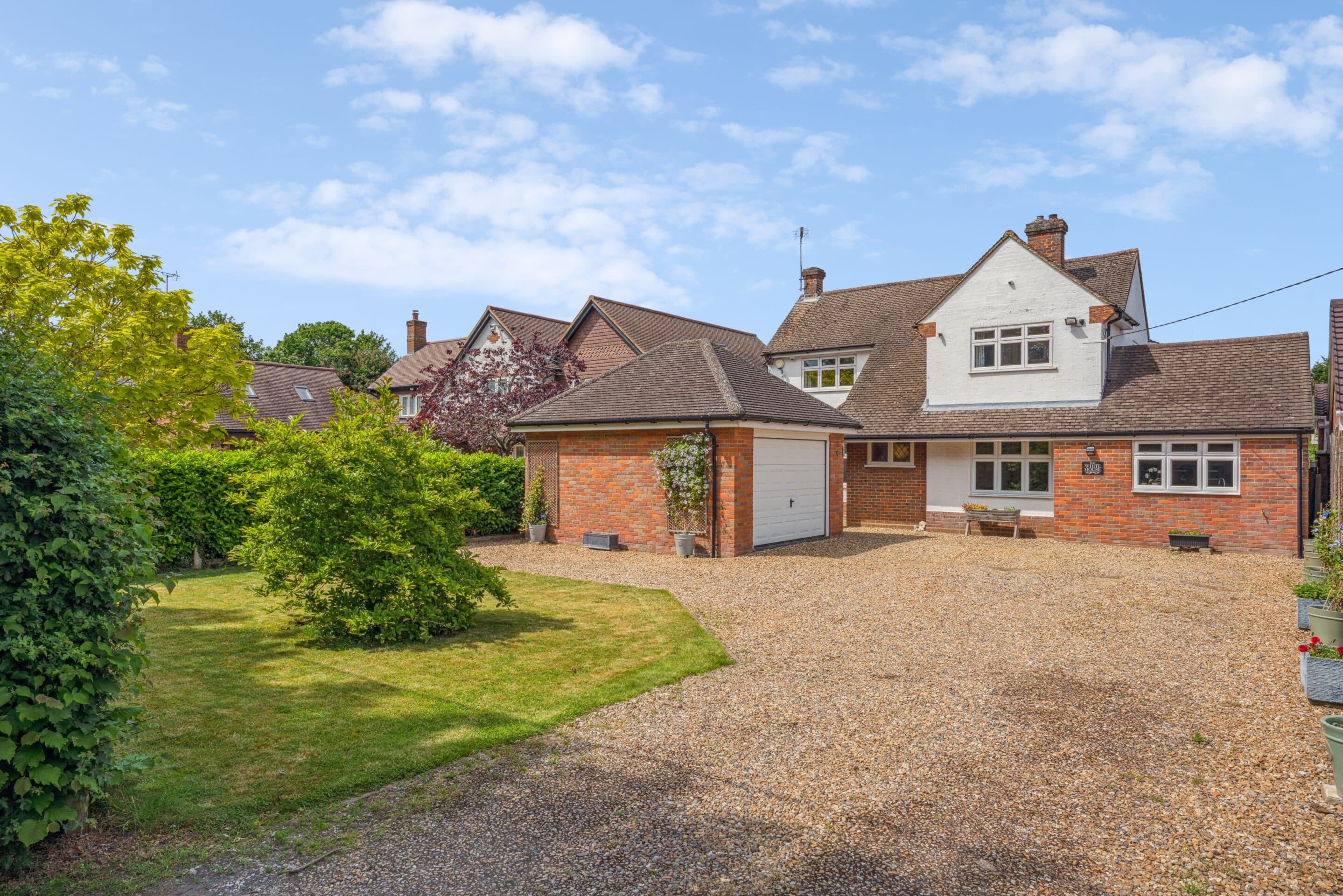 The Comp, Eaton Bray, LU6