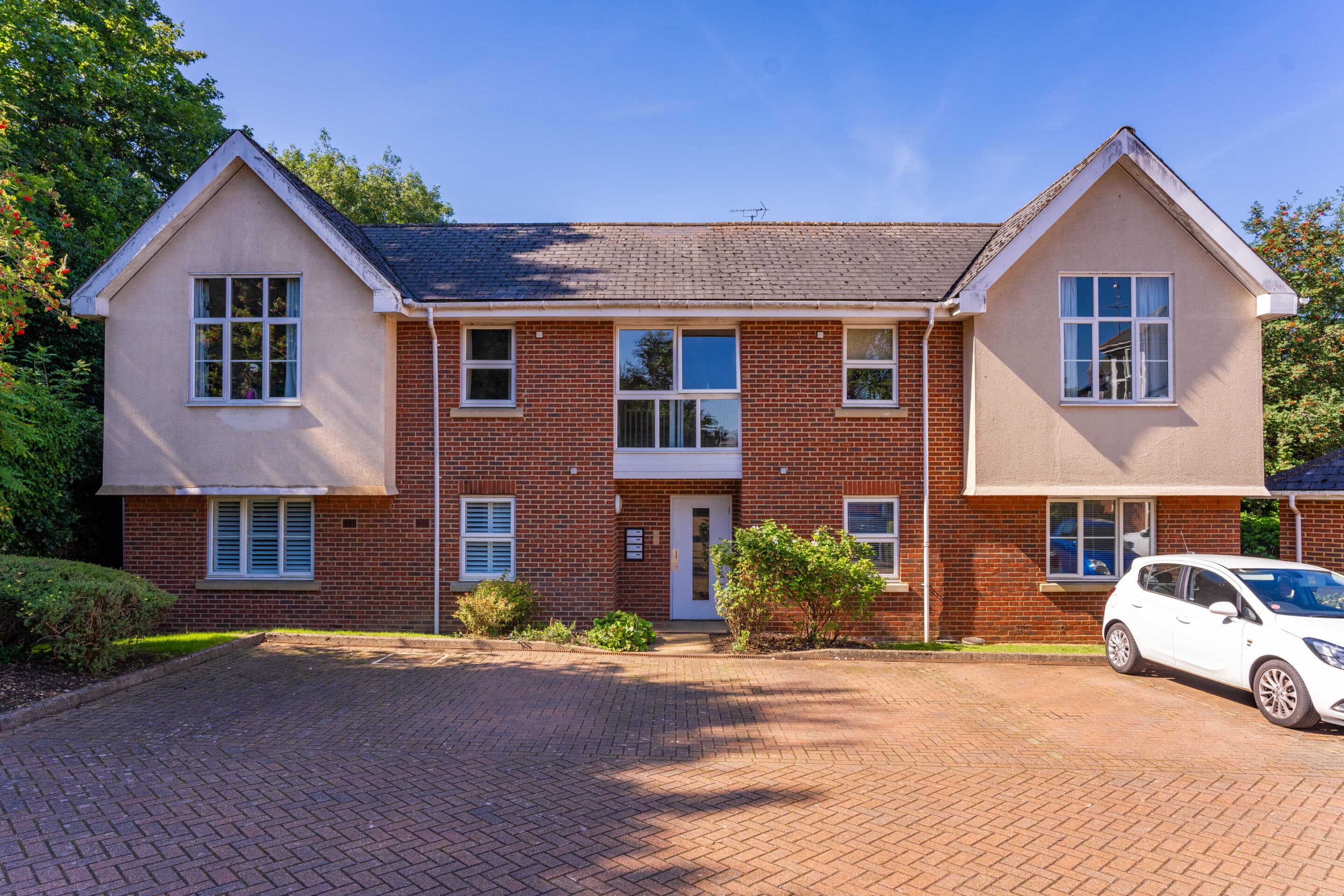 Stathams Court, Redbourn