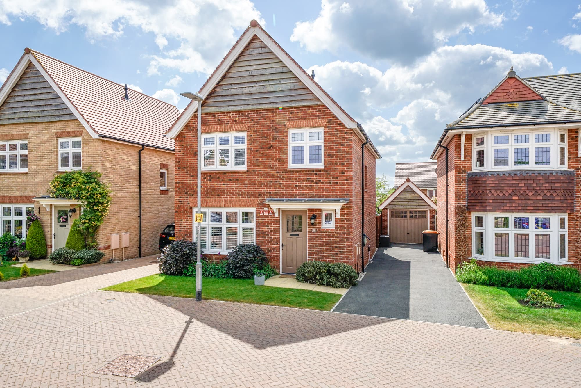 Magpie Meadows, Caddington, LU1