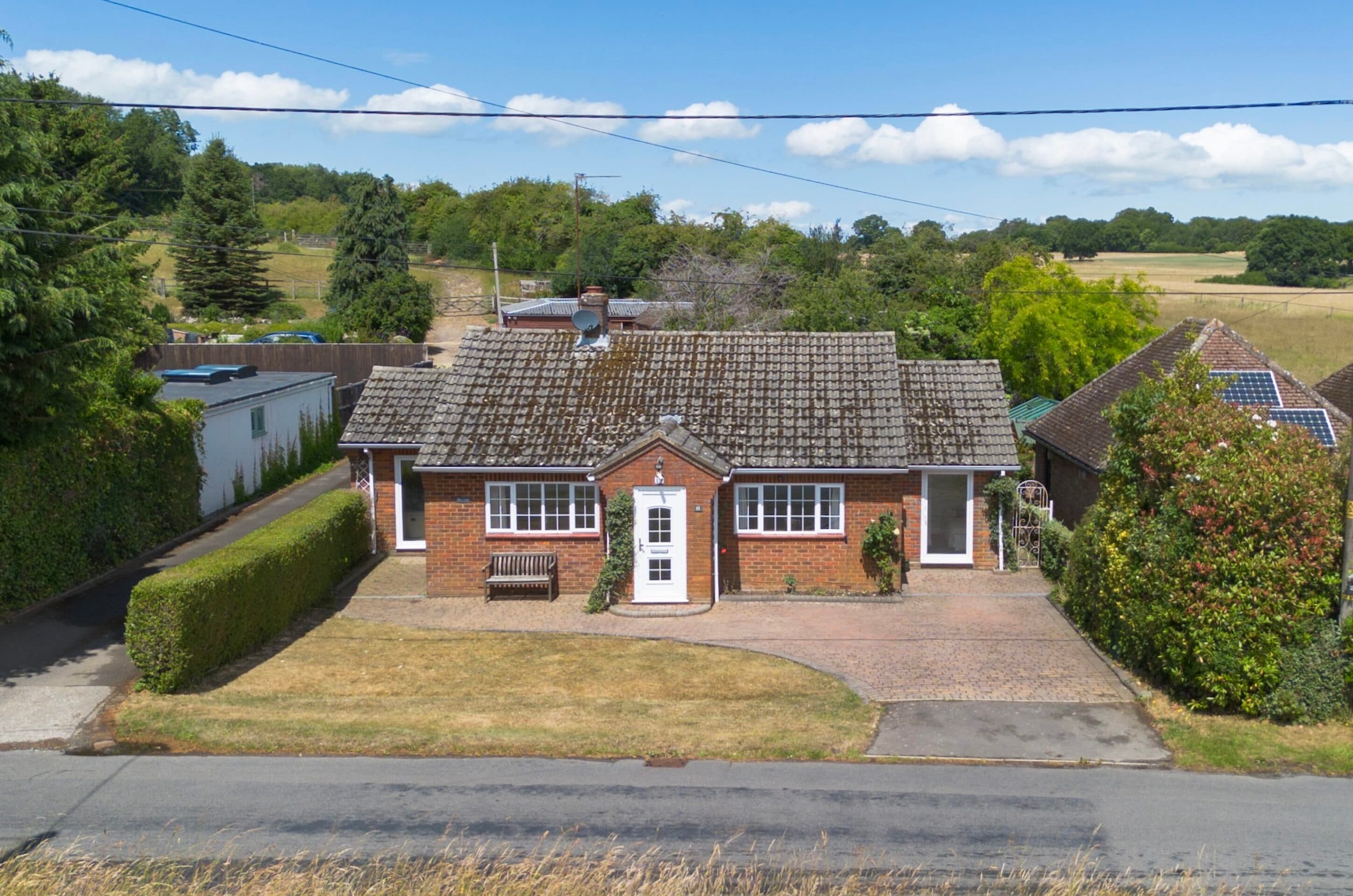 Kensworth Road, Studham, LU6