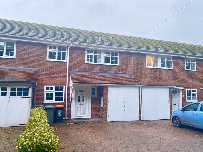 Grove Park Road, Woodside, LU1
