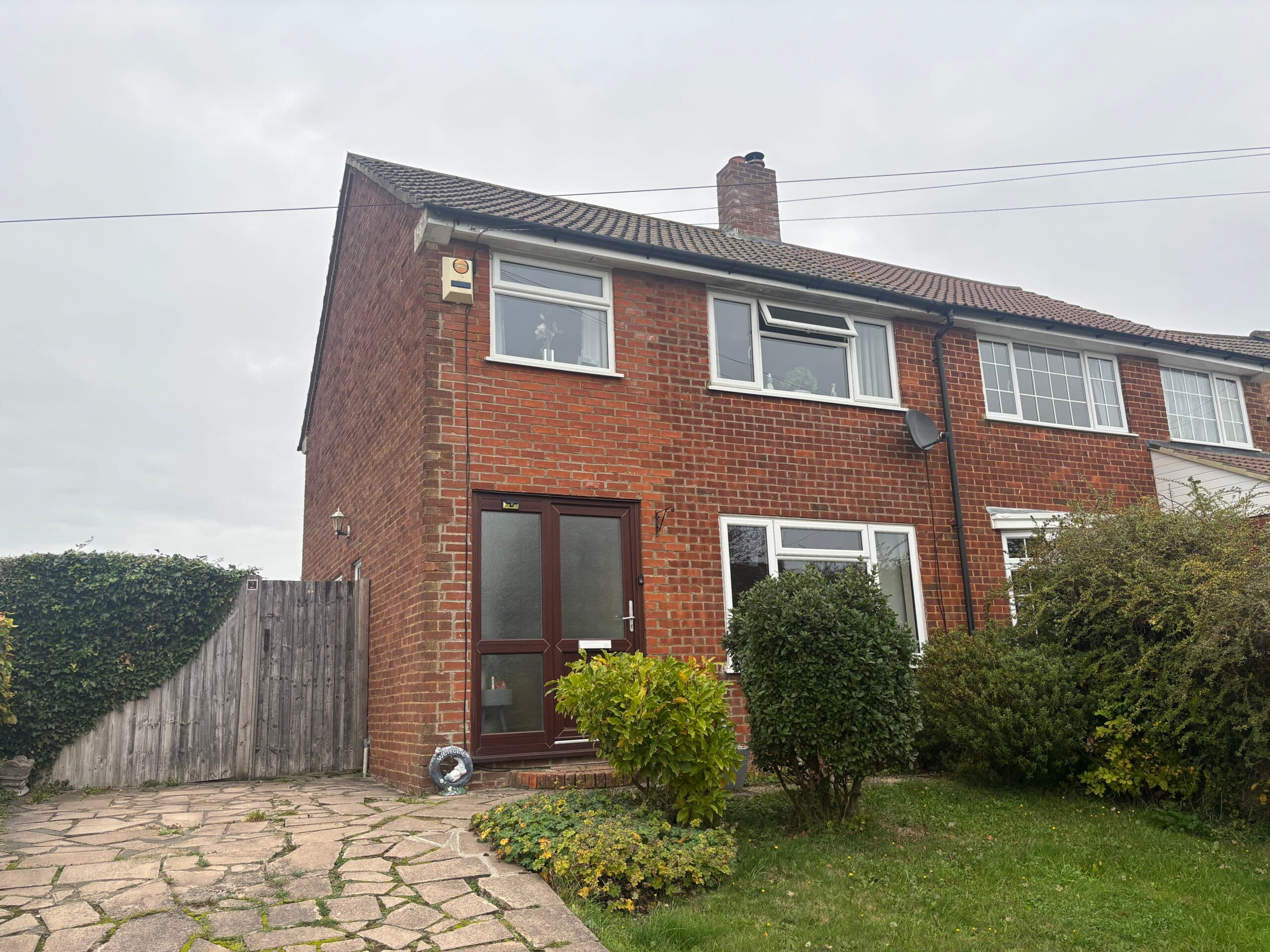 Edgecote Close, Caddington, LU1