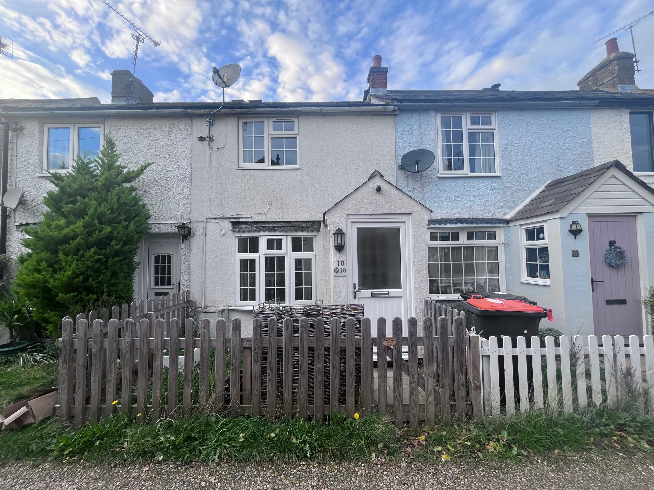Booth Place, Eaton Bray, LU6