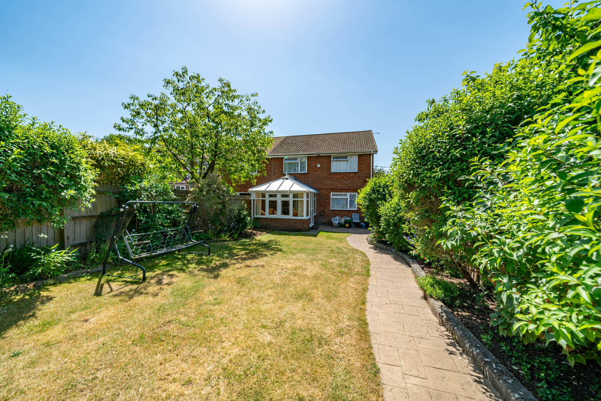 Folly Lane, Caddington, LU1