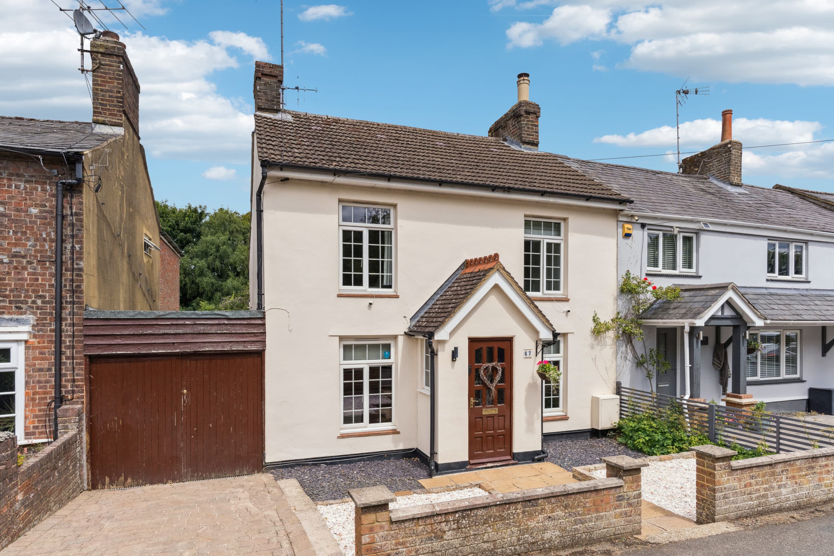 London Road, Markyate, AL3