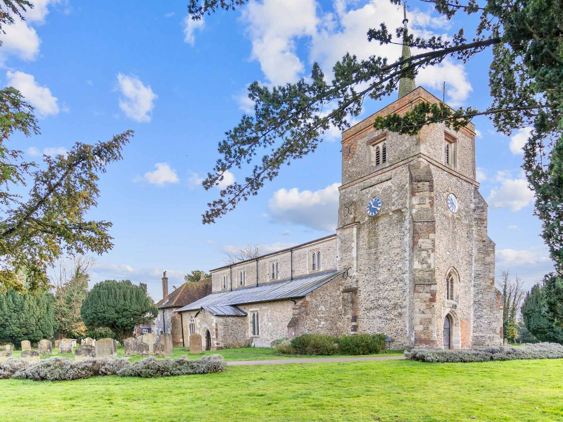 <span style="color:hsl(187, 100%, 16%);">Flamstead </span> <span style="color:hsl(45, 100%, 39%);">Area Guide</span>