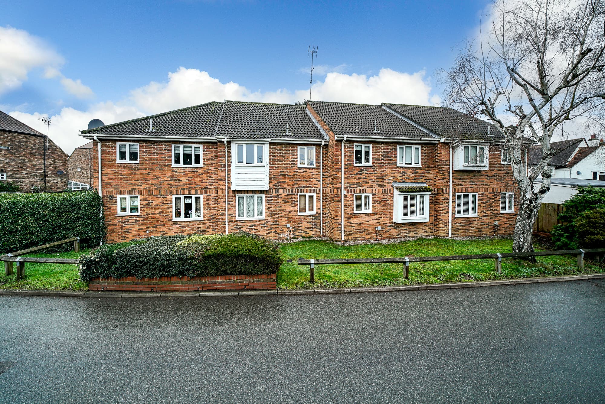 Buckwood Road, Markyate, AL3