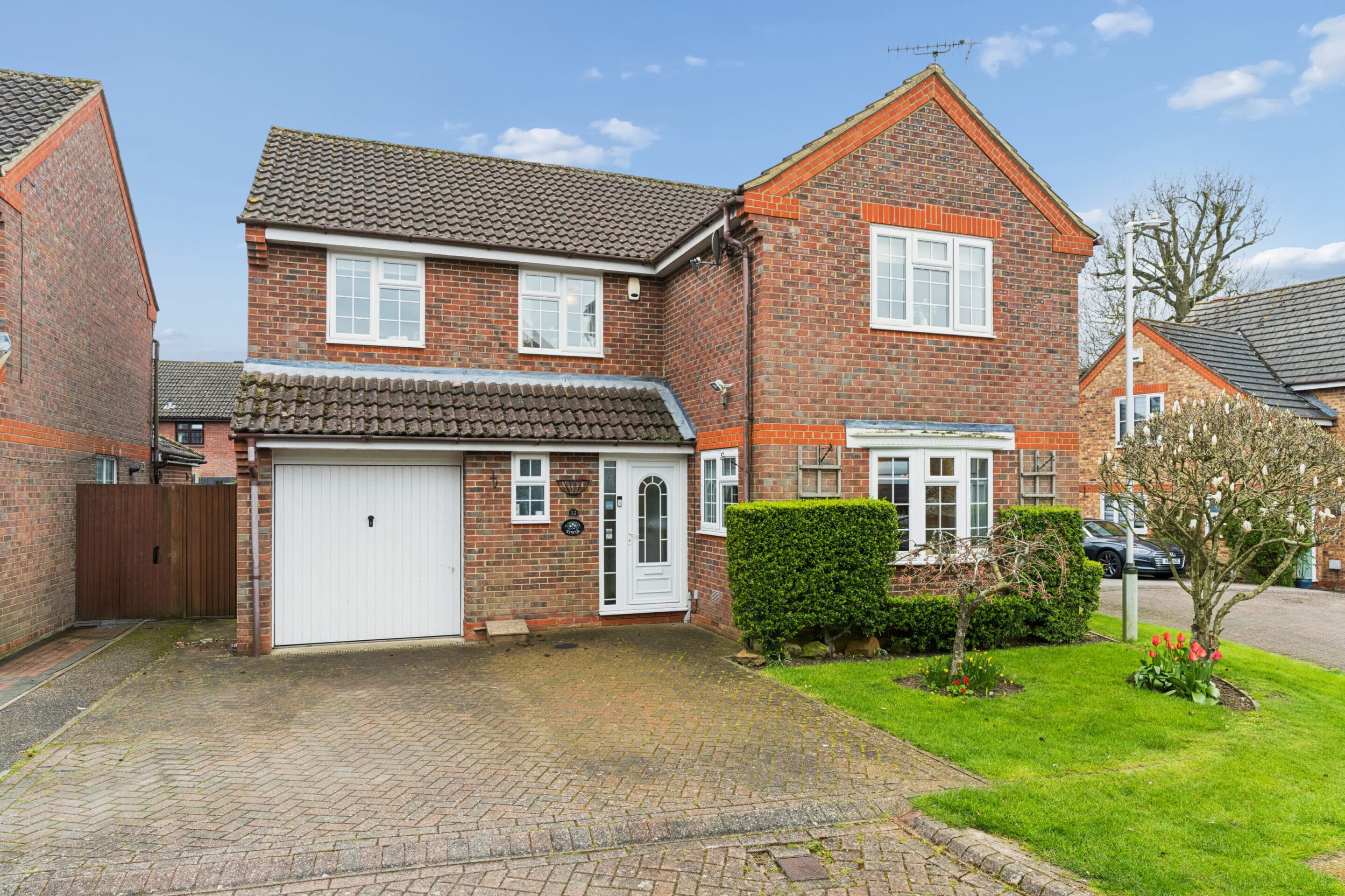 Mossman Drive, Caddington, LU1