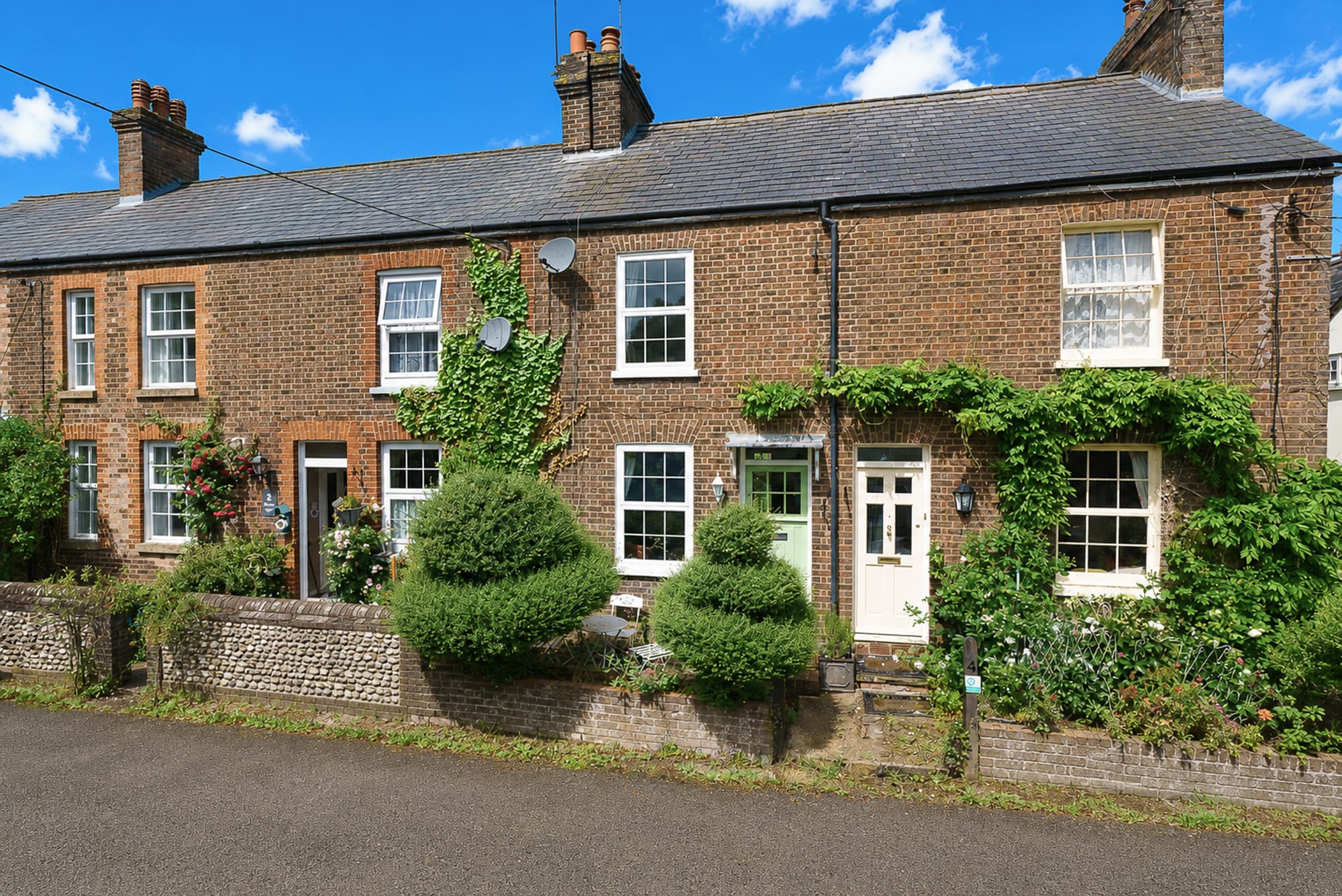 Bradden Lane, Gaddesden Row, HP2