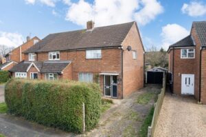 Adstone Road, Caddington, LU1