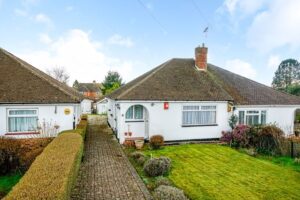 The Dell, Caddington, LU1