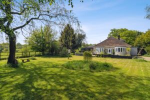 Kensworth, Bedfordshire, LU6